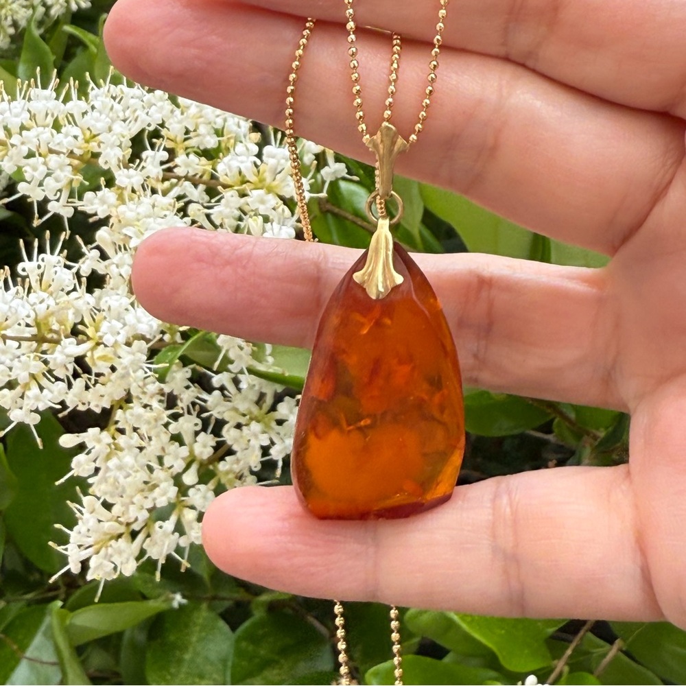 Natural Baltic amber pendant 18K gold plated adjustable chain - Picture 10 of 11